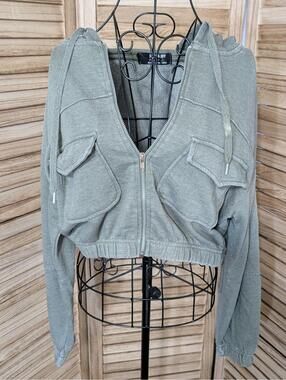 Jolie And Joy Womens Cargo Pocket Cropped Hoodie - Heather. Size L Green